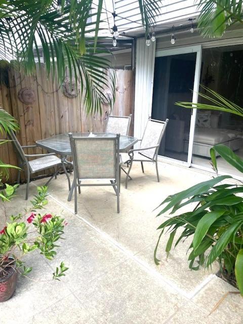 Coastal Townhome In Jupiter 1 Mile To Beach! Bagian luar foto